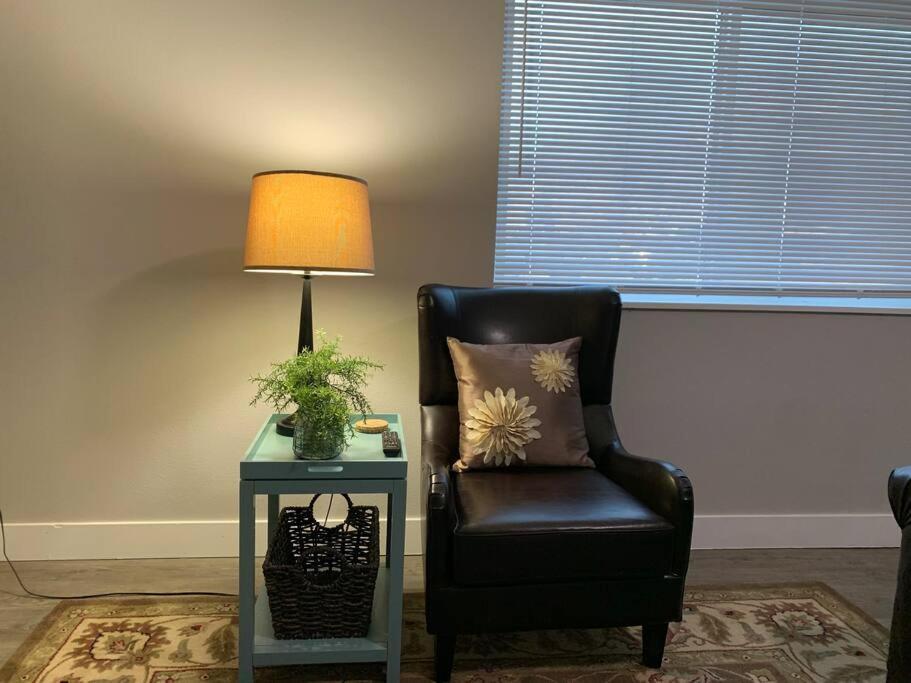 Rooms With A Mountain View Pleasant Grove Extérieur photo